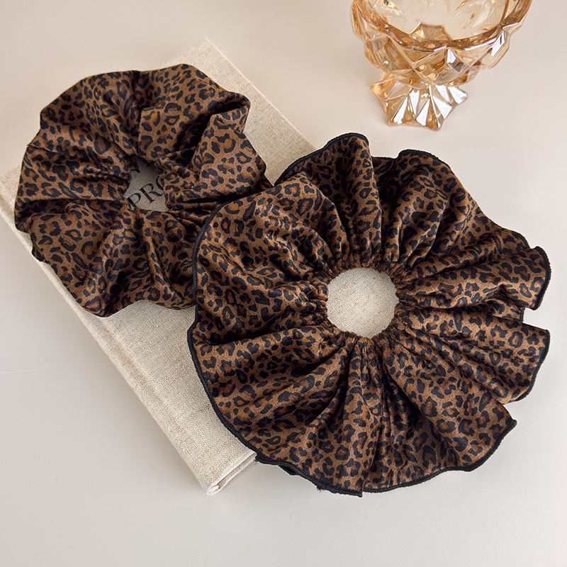 Velvet Leopard Print Double-La - Hair Tie Velvet recension och pris