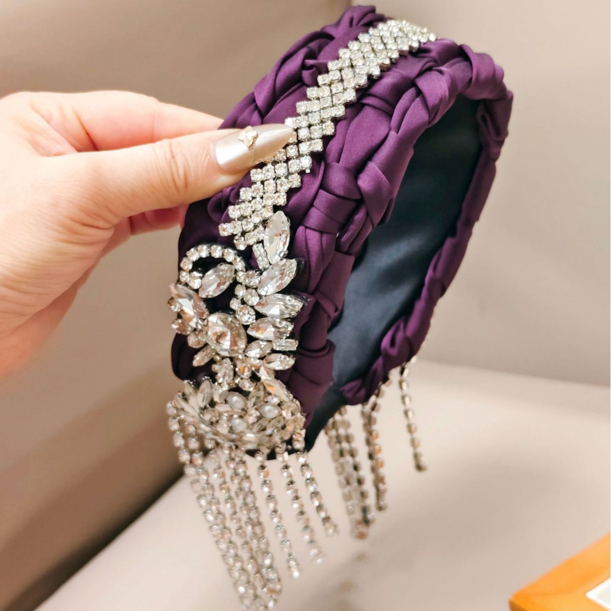 Hot Sale Heavy Craft Rhineston - Women Accessories Sale recension och pris