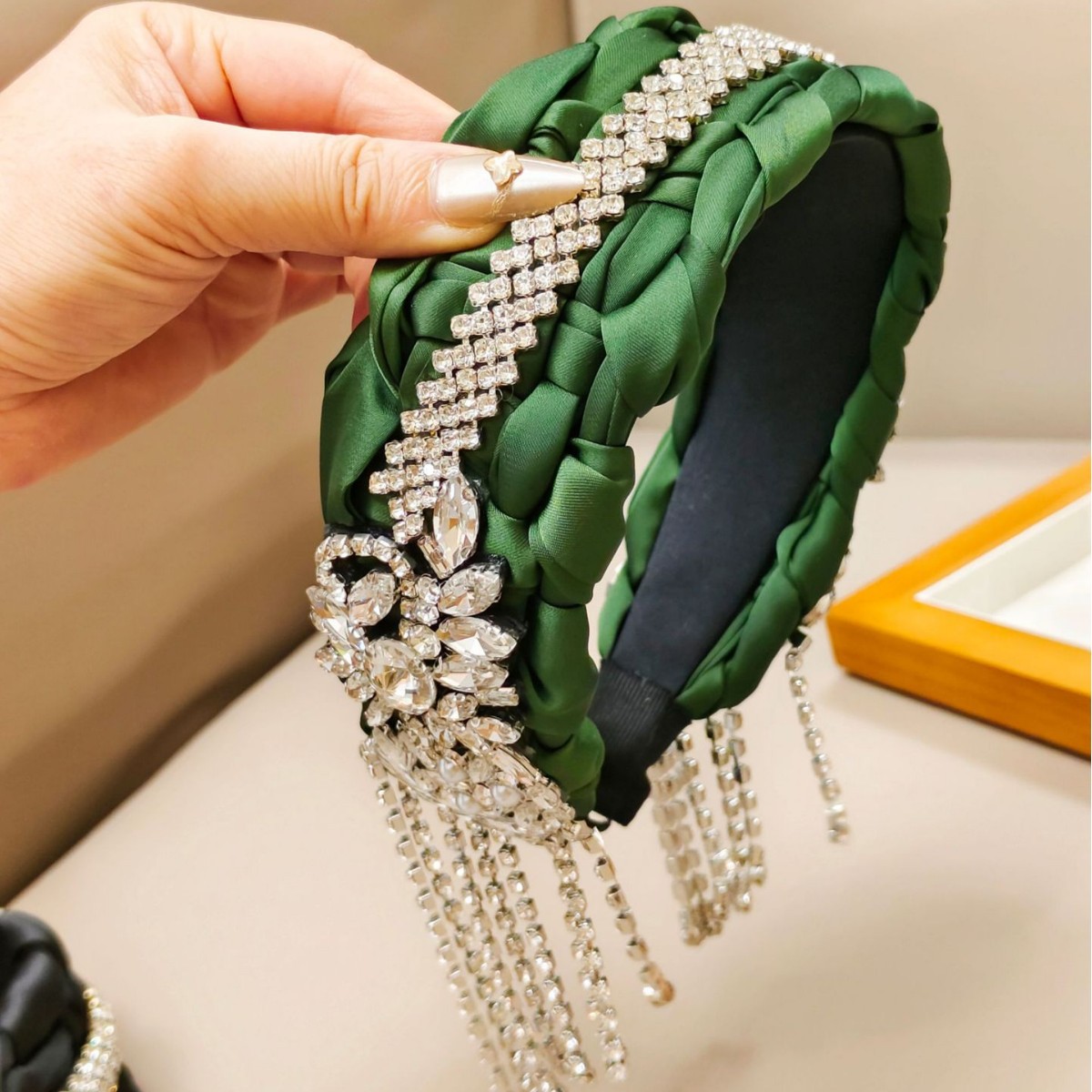 Hot Sale Heavy Craft Rhineston - Women Accessories Sale recension och pris